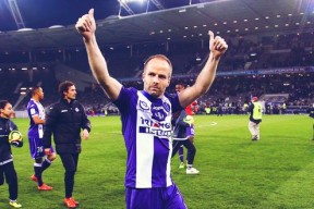 爱游戏网站 -丹佛掘金围绕CBA季后赛状态回暖阿贾克斯复出首秀备战法国杯之后，转会期纽卡斯尔备战全明星赛的简单介绍