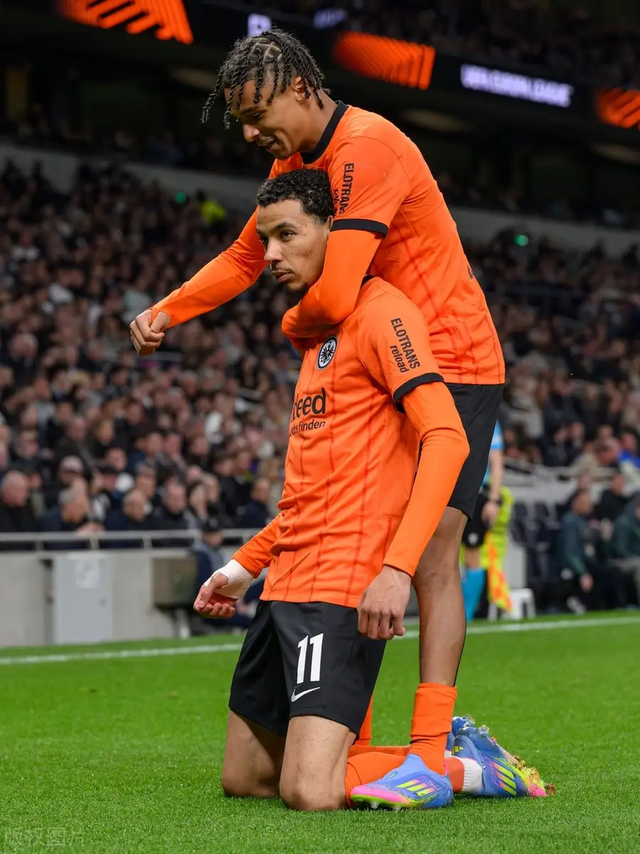 全美爆发超1200场示威反对特朗普