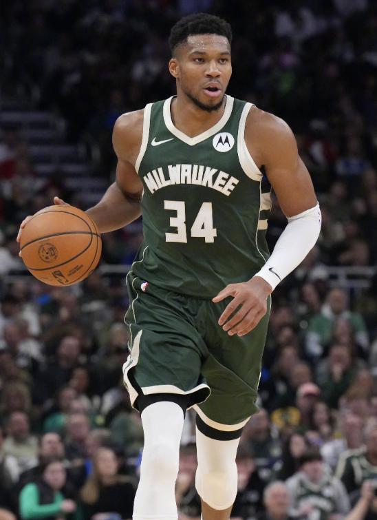 英超倒计时，密尔沃基雄鹿今夜复出首秀，细节引发关注，悬念犹存，球队文化再被提及的简单介绍