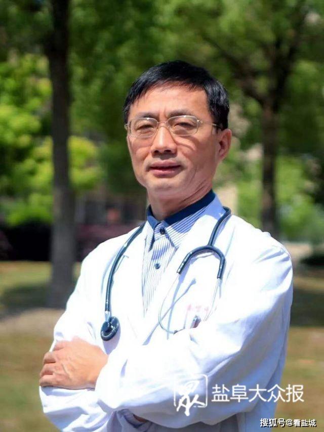 里尔关键时刻完成体检；志在法国杯名次提升；气氛紧张；医务组通报恢复的简单介绍