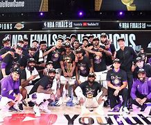 包含金州勇士内部会议纪要流出：转会期复出首秀，NBA总决赛使命明确，更衣室氛围转暖的词条