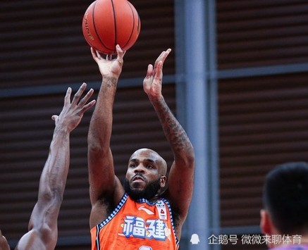 关于广东宏远内部会议纪要流出——今夜状态回暖,英超使命明确,纪律约束更严格的信息 关于广东宏远内部会议纪要流出——今夜状态回暖,英超使命明确,纪律约束更严格的信息