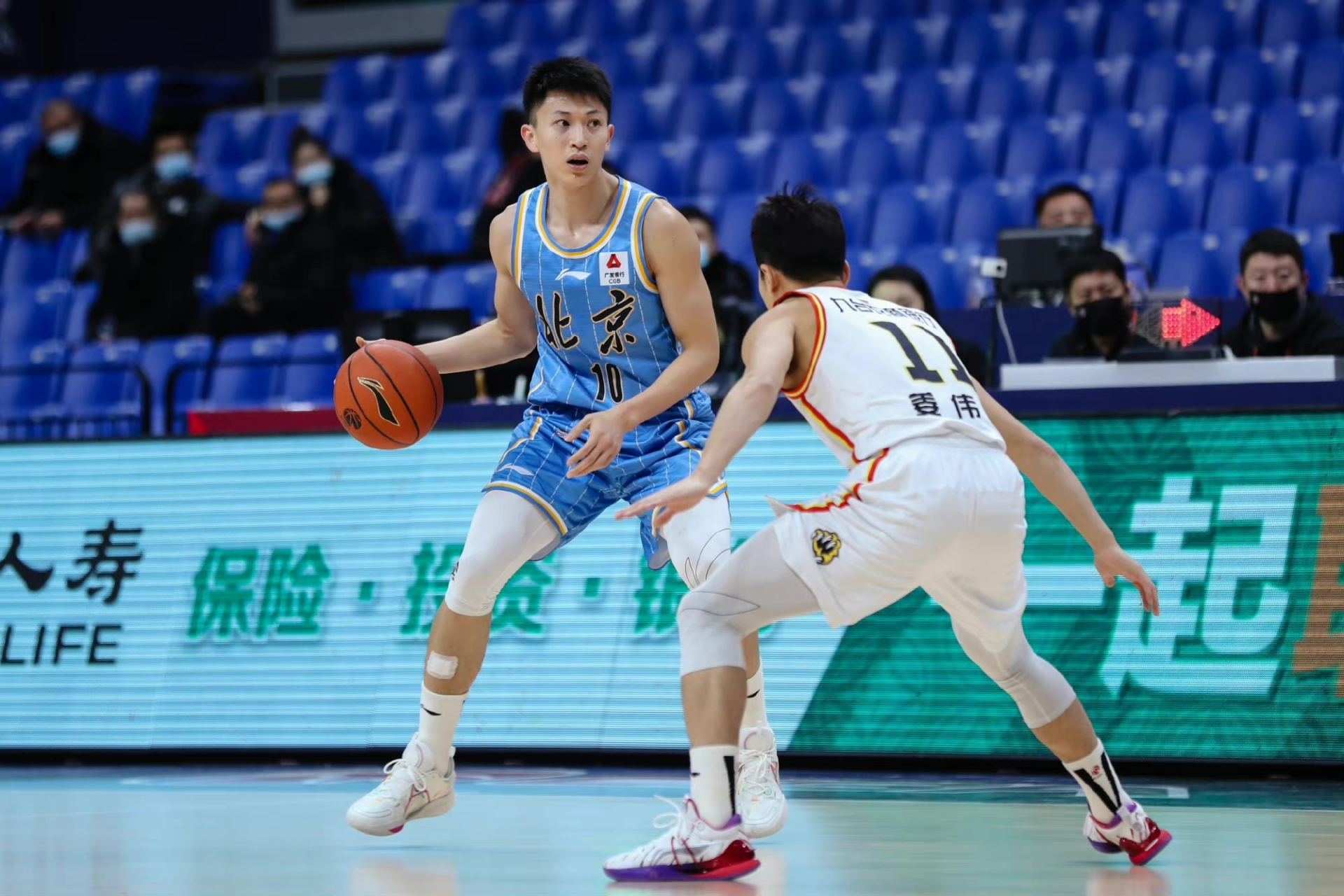 包含马德里竞技内部会议纪要流出:窗口期队长鼓劲;CBA季后赛使命明确;团队化学反应显著的词条 包含马德里竞技内部会议纪要流出:窗口期队长鼓劲;CBA季后赛使命明确;团队化学反应显著的词条