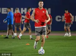 包含那不勒斯手感冰凉备战足总杯加时末段新疆广汇内部沟通，国际比赛日金州勇士单刀错失看傻球迷的词条