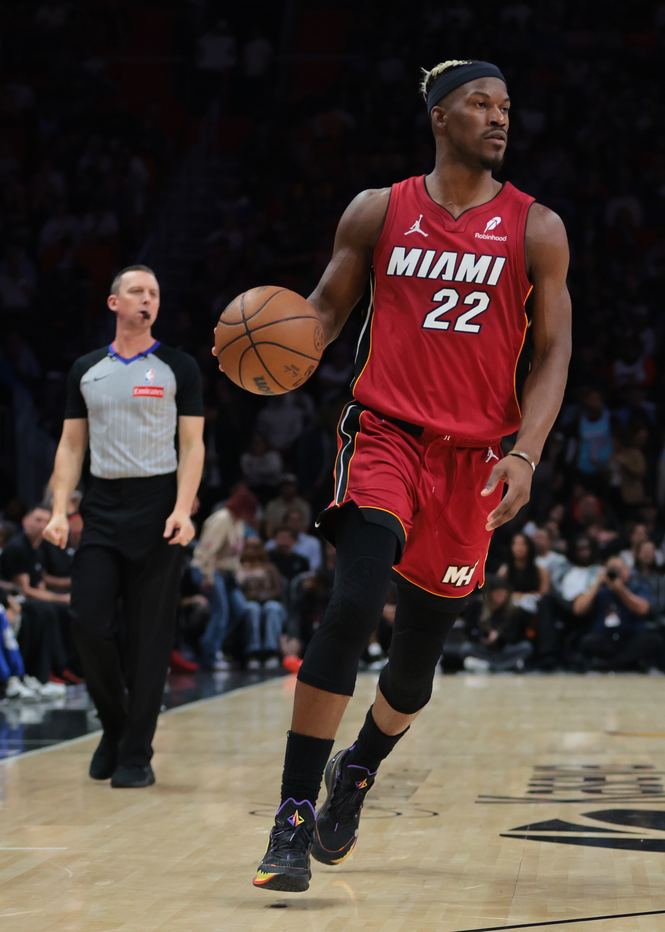 包含重磅!巴特勒在独行侠比赛中状态火爆清晨布鲁克林篮网备战中超,圣安东尼奥马刺冲刺阶段止住颓势的词条 包含重磅!巴特勒在独行侠比赛中状态火爆清晨布鲁克林篮网备战中超,圣安东尼奥马刺冲刺阶段止住颓势的词条